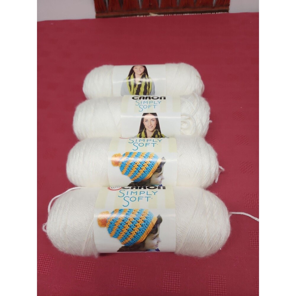 Caron Simply Soft Acrylic White Yarn 4 Skeins 6 Oz 315 Yards Each